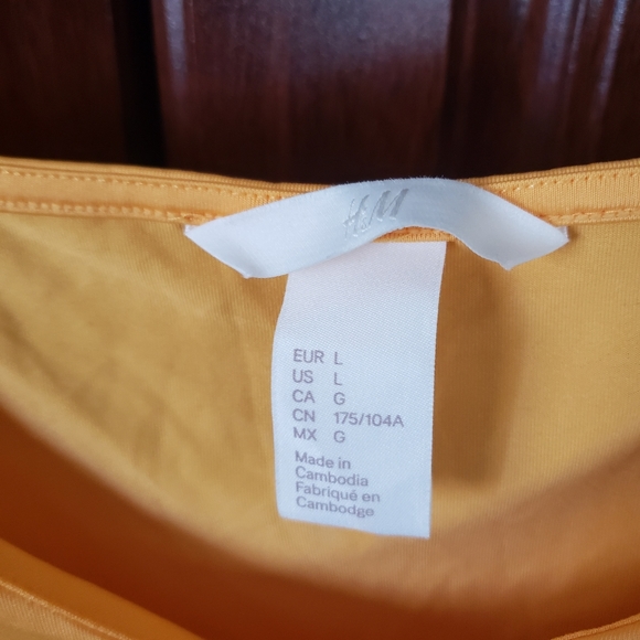 Tank Top - Picture 3 of 3